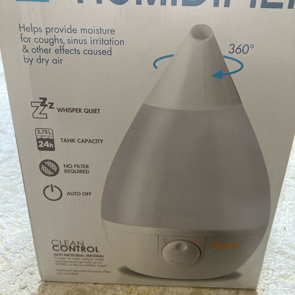 Crane Ultrasonic Humidifier - Picture 7 of 7